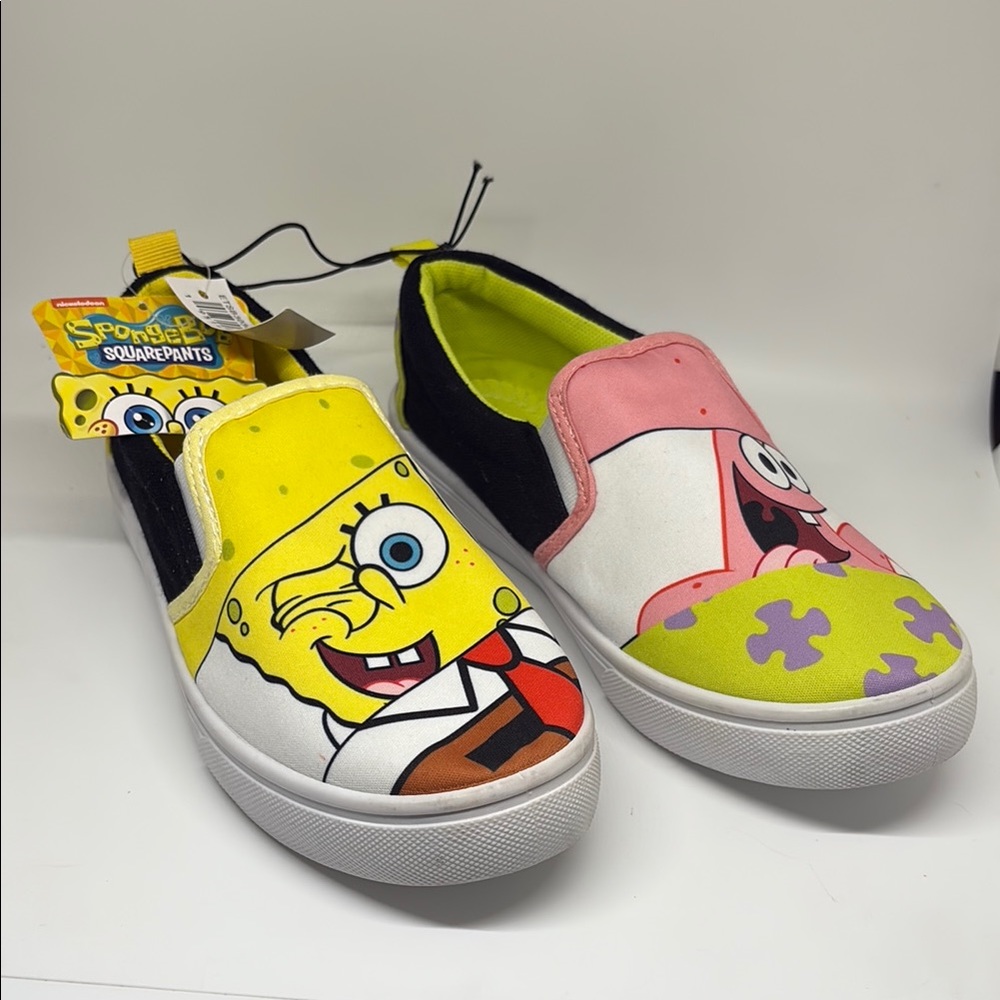 SpongeBob SquarePants Yellow and Pink Sneakers Playful Cartoon Design